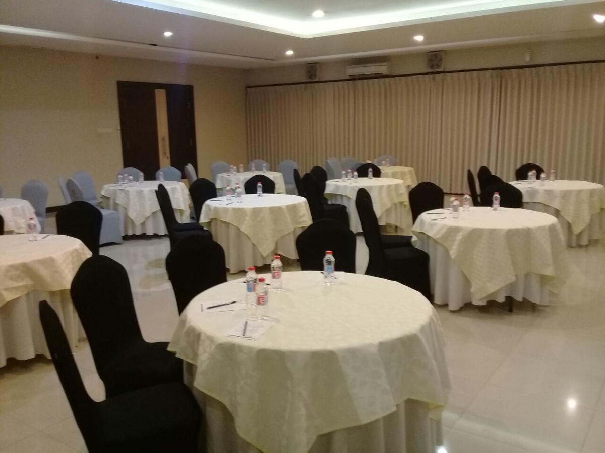 City Hotel Tasikmalaya Eksteriør billede